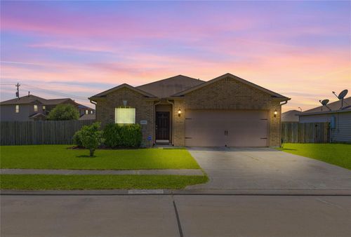 6903 Musclewood Rd, Baytown, TX, 77521-2445 | Card Image