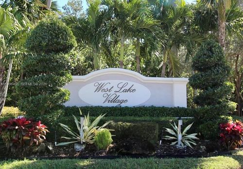 951-951 Doveplum Ct, Hollywood, FL, 33019 | Card Image