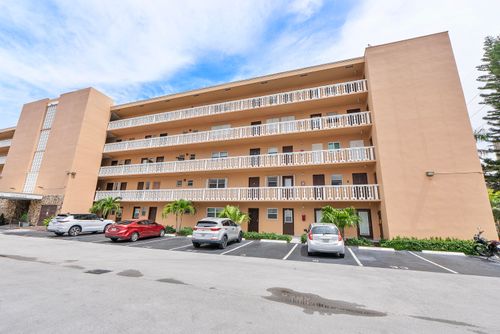 107-219 Ne 14th Ave, Hallandale Beach, FL, 33009-7488 | Card Image