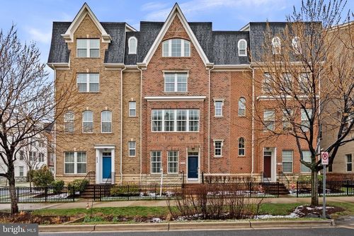 606 Crown Park Ave, GAITHERSBURG, MD, 20878-4526 | Card Image