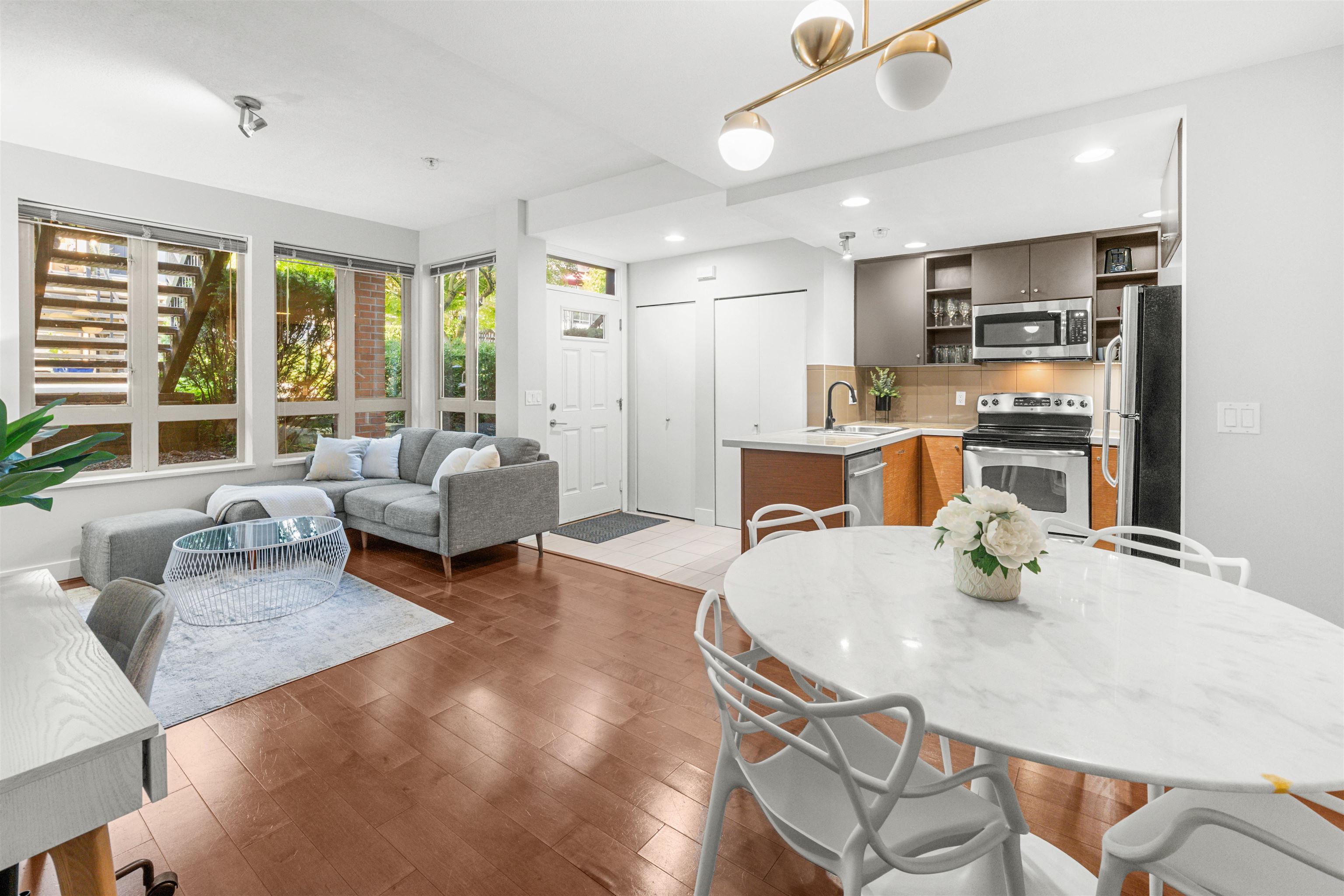 Residential in North Vancouver 2