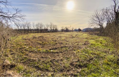 302 N Memorial St, Riesel, TX, 76682-3331 | Card Image