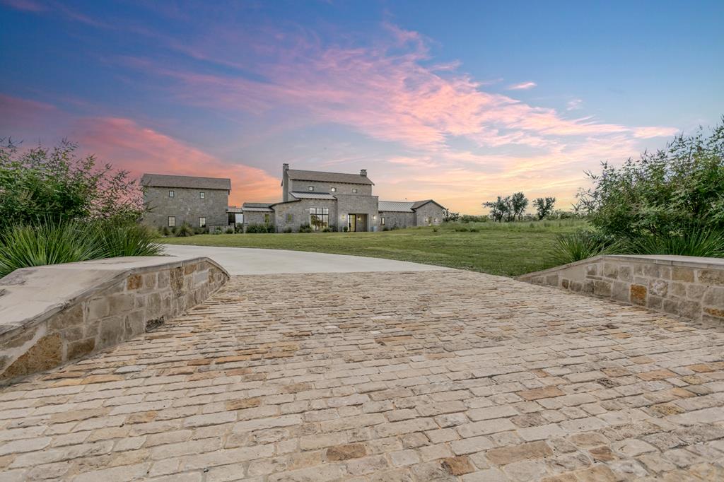 Boot Ranch Cir, Fredericksburg, TX 78624
