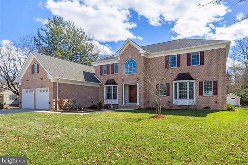 535 Village Rd W, West Windsor, NJ, 08550-2032 | Card Image