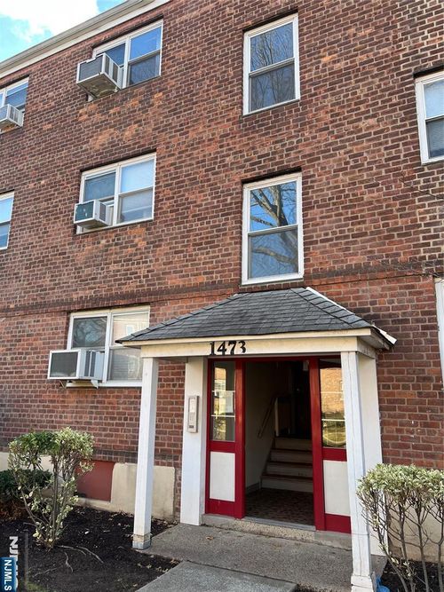 1473 E Terrace Cir, Teaneck, NJ, 07666-5213 | Card Image