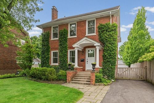 198 Wildwood Rd, Lake Forest, IL, 60045-2463 | Card Image