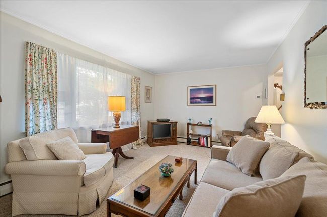 241 Hampton St, House other with 3 bedrooms, 1 bathrooms and null parking in Sag Harbor NY | Image 10