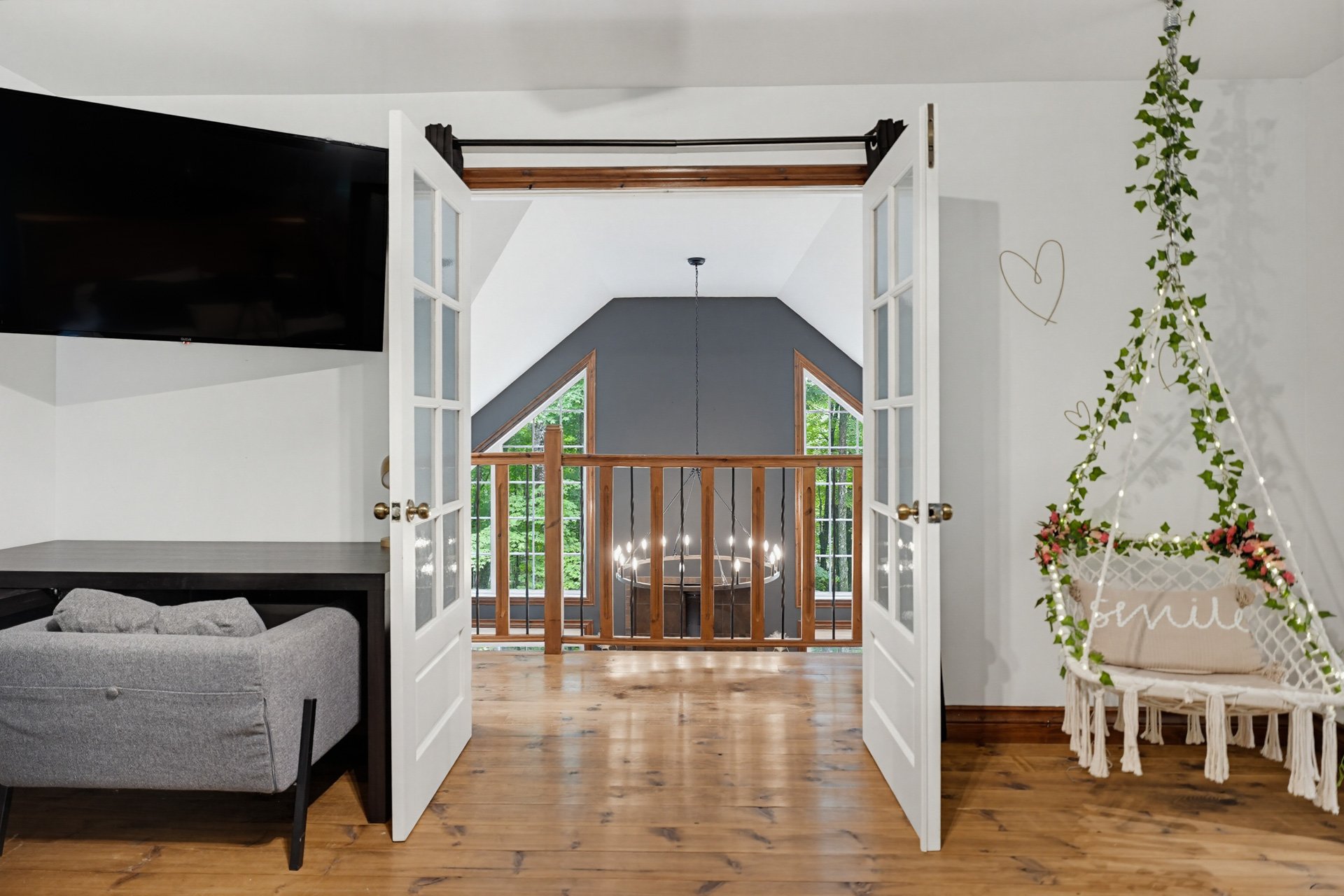 Residential in Val-des-Monts 4