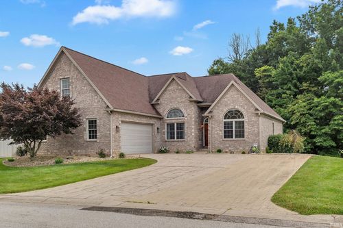 803 Spy Glass Hill Dr, Bedford, IN, 47421-9295 | Card Image