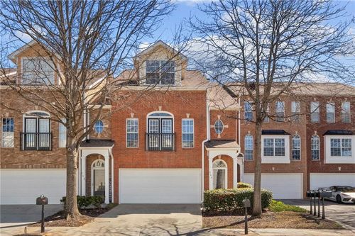 564 Fraser St Se, Atlanta, GA, 30312-2852 | Card Image