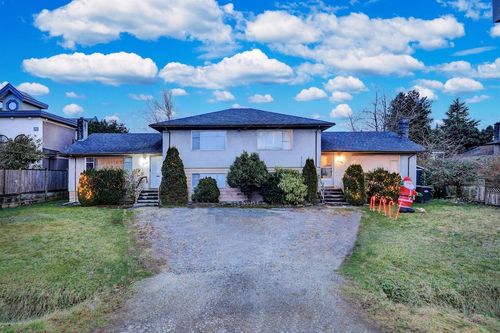 8020 Lucas Rd, Richmond, BC, V6Y1G3 | Card Image