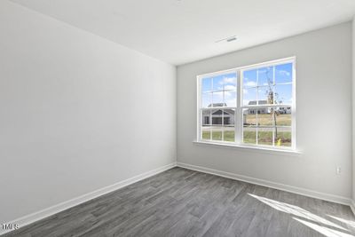 328 LEVEN DRIVE | Image 2