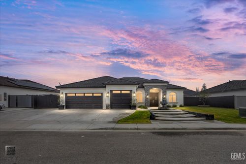 1008 Eckmann St, Shafter, CA, 93263-3177 | Card Image