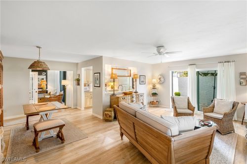 7513-3066 Kings Lake Blvd, NAPLES, FL, 34112-3617 | Card Image