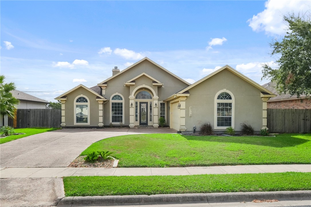 Residential in Robstown