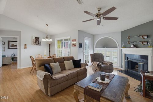 k-5002 Lawndale Dr, Greensboro, NC, 27455-2251 | Card Image