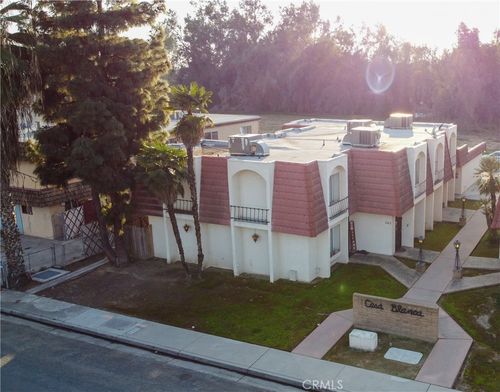 345 Pearson Dr, Porterville, CA, 93257-3347 | Card Image