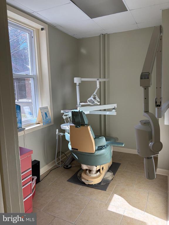 Commercial Sale in LANSDOWNE 5