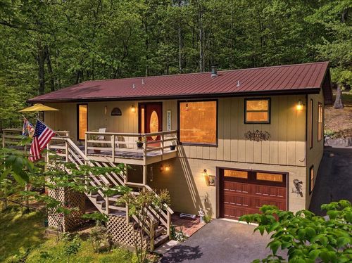 2931 Mountain Boulevard, Sevierville, TN, 37876 | Card Image