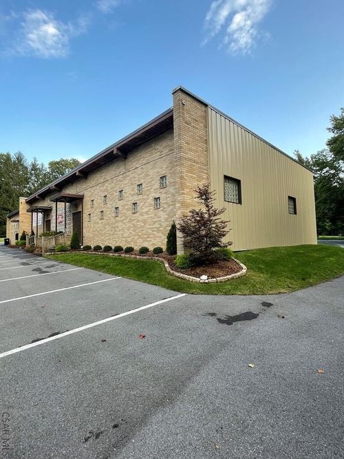 628 Route 56, Seward, PA, 15954-3009 | Card Image