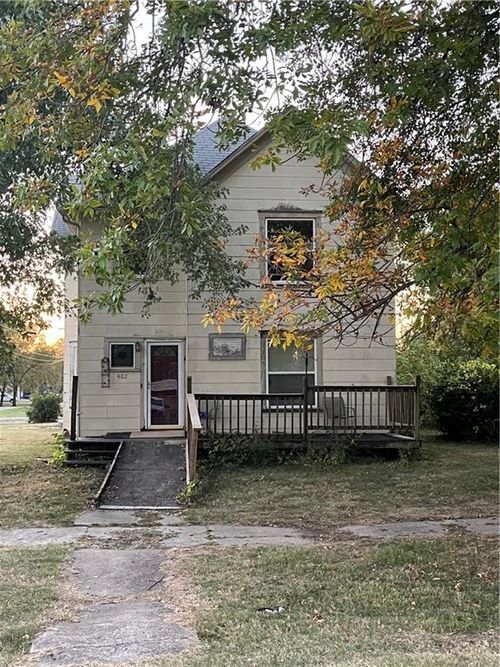 402 N Mcrae St, Iola, KS, 66749-7078 | Card Image