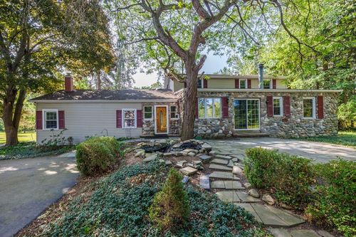 1616 Lake Road, Webster, NY, 14580 | Card Image