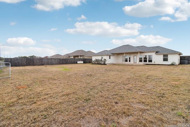 527 Monte Vista Dr, House other with 3 bedrooms, 2 bathrooms and null parking in Pleasanton TX | Image 30
