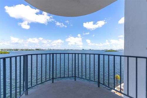 704-11930 N Bayshore Dr, North Miami, FL, 33181-2914 | Card Image