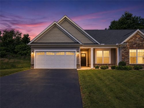 6028 Redfield Dr, Farmington, NY, 14425-8822 | Card Image