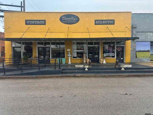 218 S Bolton St, Jacksonville, TX, 75766-2348 | Card Image