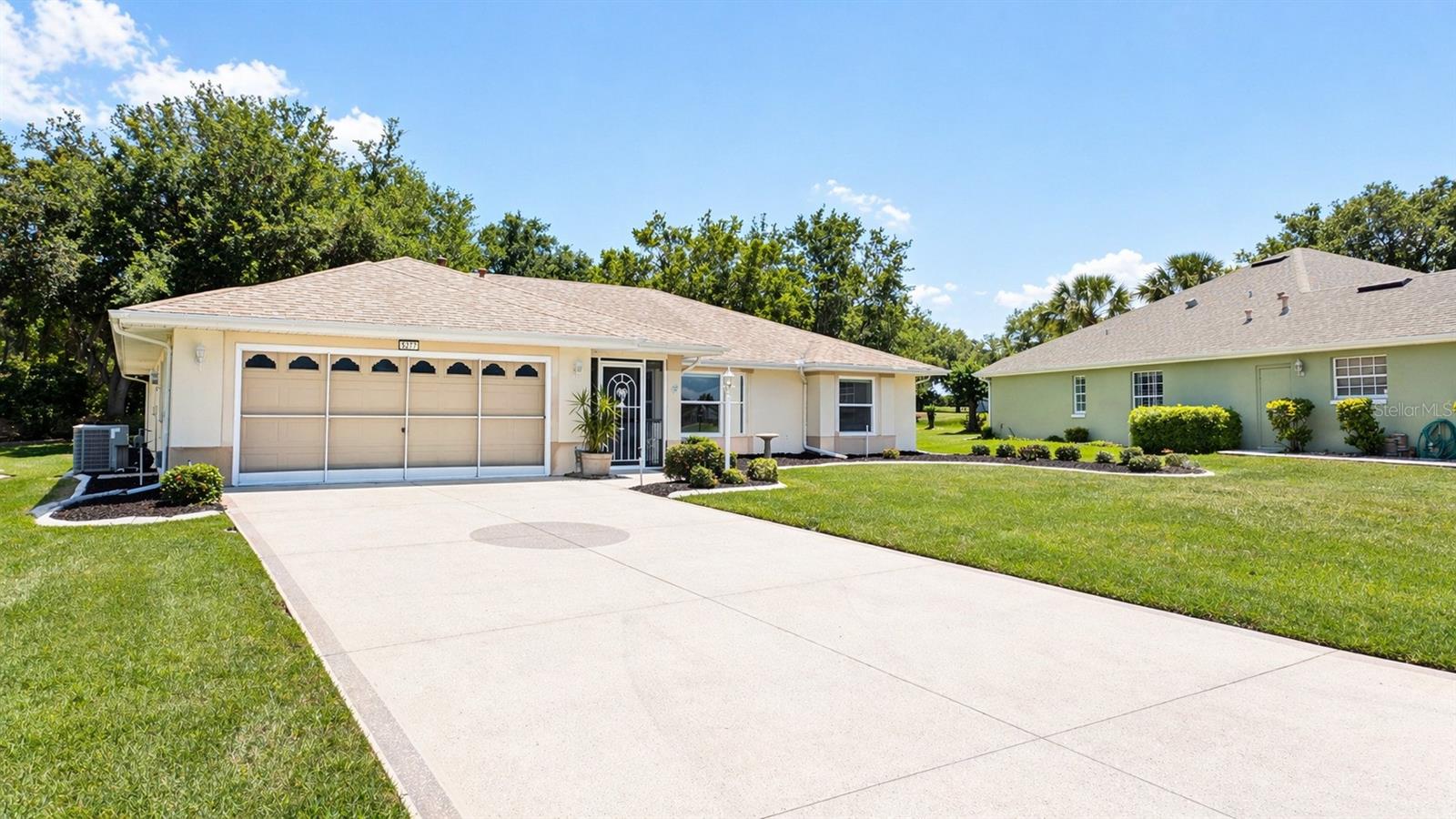 Residential in TAVARES