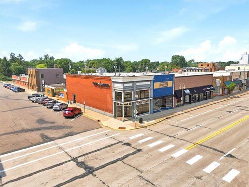 255 S Knowles Avenue, New Richmond, WI, 54017 | Card Image