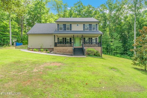 127 Shady Rd, Oliver Springs, TN, 37840-4204 | Card Image