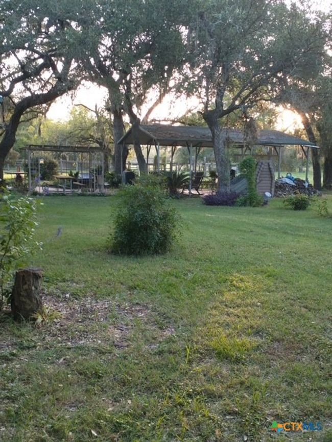 1037 Noll Rd, House other with 3 bedrooms, 3 bathrooms and null parking in Meyersville TX | Image 22