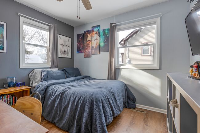 17877 W Gages Lake Rd, House other with 3 bedrooms, 1 bathrooms and 2 parking in Grayslake IL | Image 14