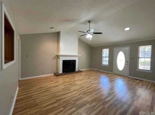 1918 Doris Drive, Benton, AR, 72015 | Card Image