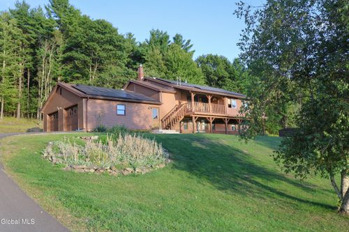 166 Stanton Rd, Coeymans Hollow, NY, 12046-2206 | Card Image