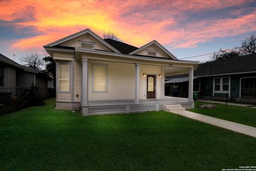 334 Whittier, San Antonio, TX, 78210 | Card Image
