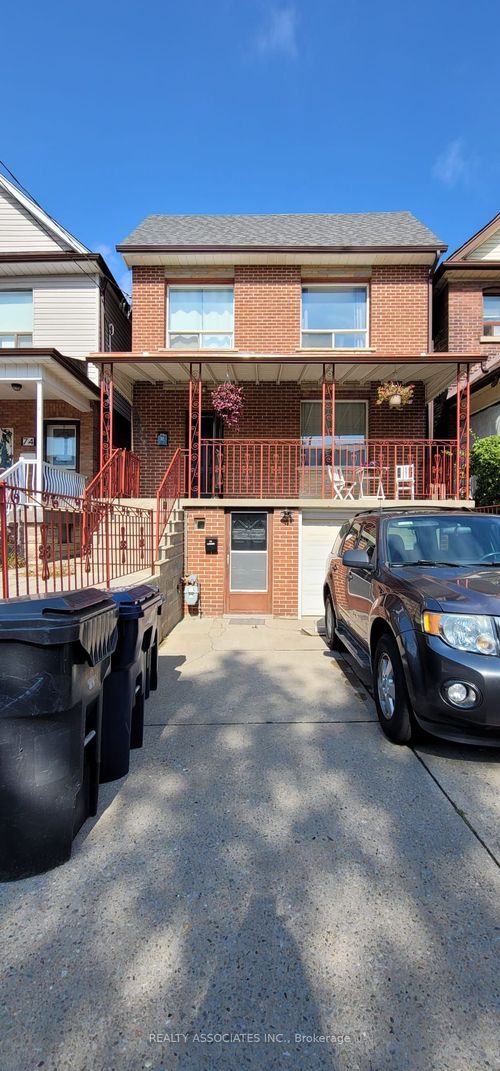 lower-72 Auburn Ave, Toronto, ON, M6H2L9 | Card Image