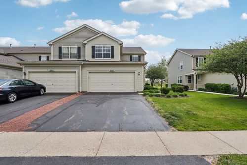 2007 S Kristina Ln, Round Lake, IL, 60073-5623 | Card Image