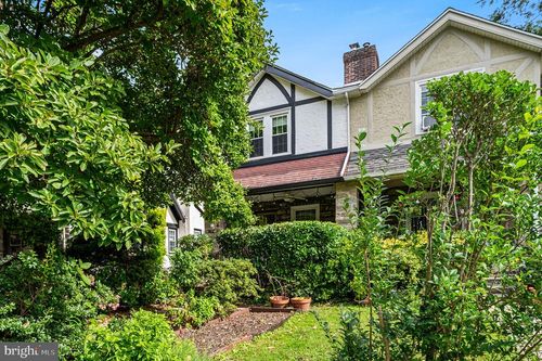 37 Chatham Rd, ARDMORE, PA, 19003-3203 | Card Image