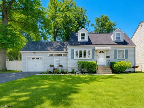 513 Quinton Ave, Kenilworth, NJ, 07033-1812 | Card Image