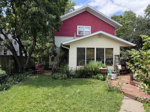 339 21st Street S, La Crosse, WI, 54601 | Card Image
