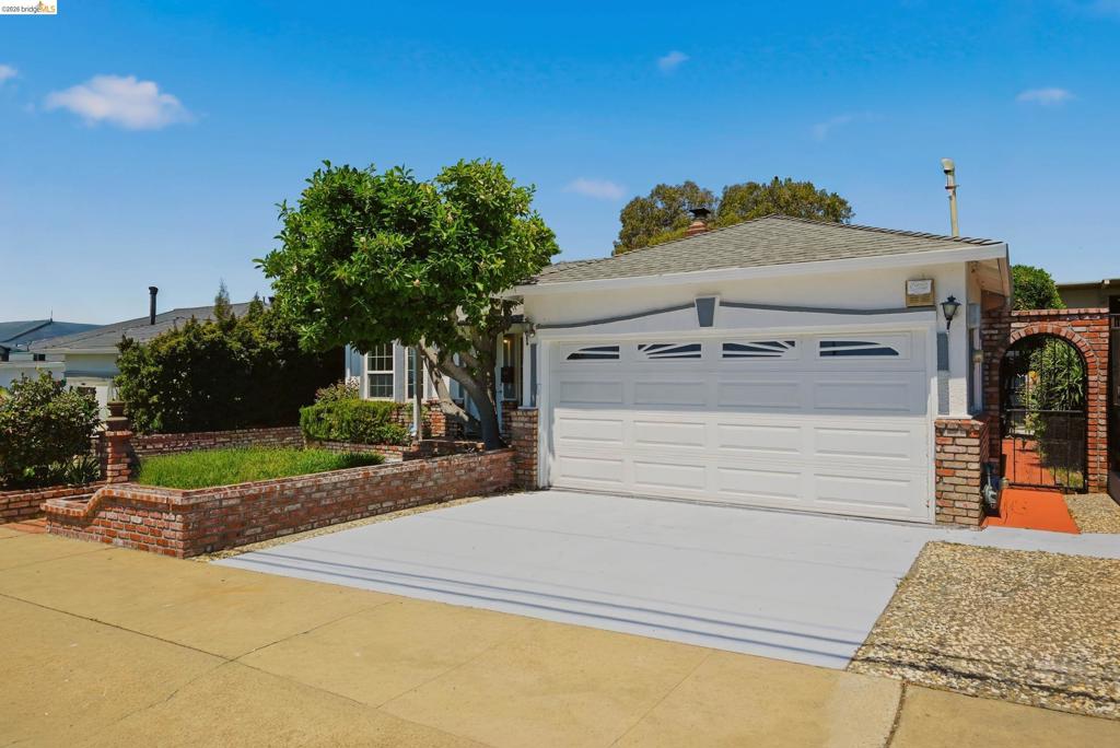 Residential in Hayward 2