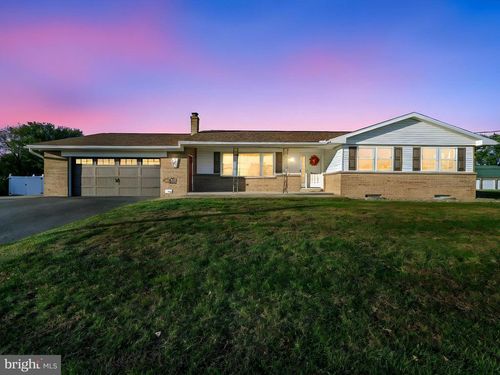 581 Greble Rd, LEBANON, PA, 17046-7855 | Card Image