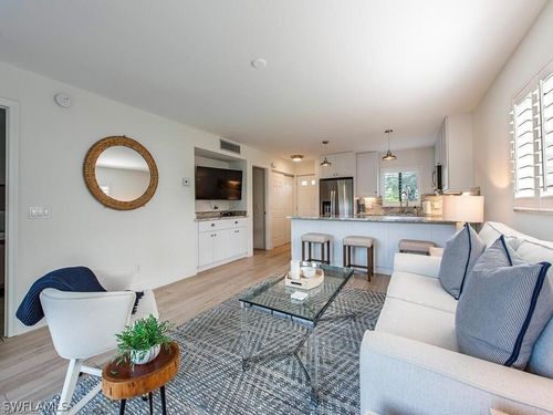 unit-101-746 Eagle Creek Dr, NAPLES, FL, 34113-8075 | Card Image