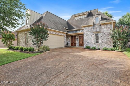 209 Oakville Cir, Brandon, MS, 39047-5030 | Card Image