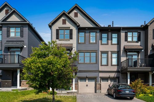 618 Lauraleaf Cres, Nepean, ON, K2J6G9 | Card Image