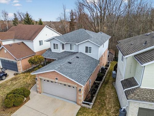 6 Ardwood Pl, Kitchener, ON, N2A4C3 | Card Image