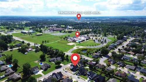 2333 W Seminole Dr, Rogers, AR, 72758-5631 | Card Image